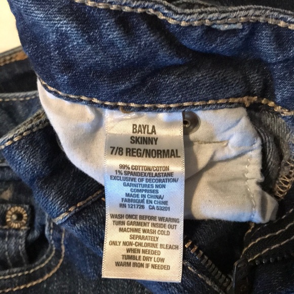 Jeans - Picture 2 of 3